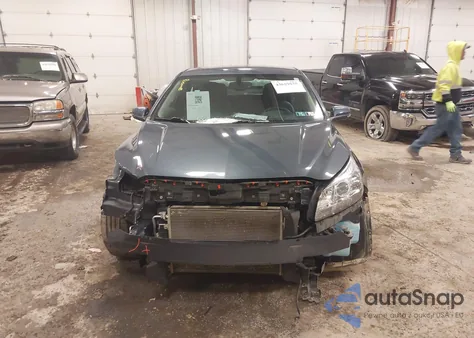 2013 Chevrolet Malibu 1Lt из США, поврежденный, VIN 1G11C5SA2DF147740